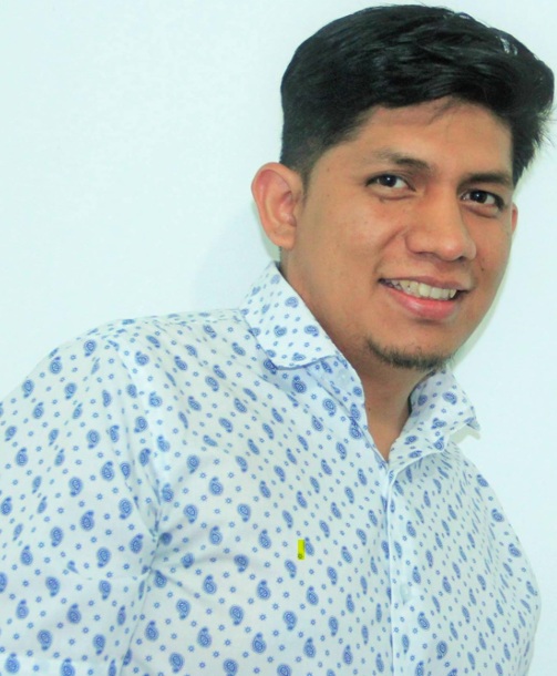 José Alberto More López, fundador de Aconectarme